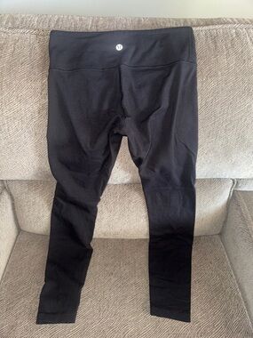 Lululemon flawed Black High-Rise Leggings